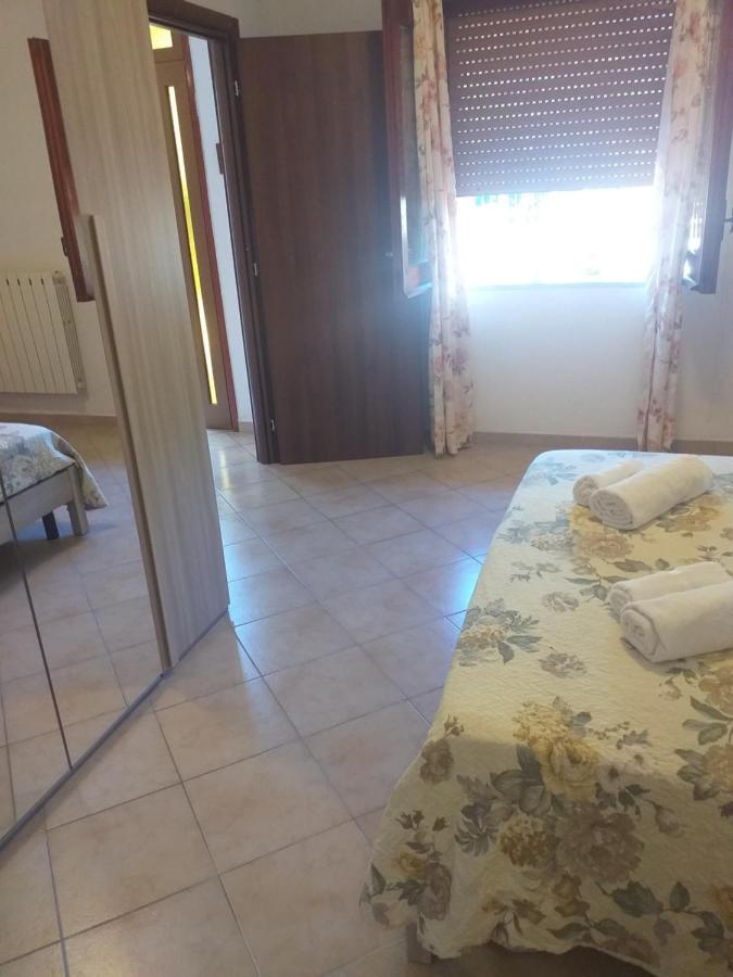 אג'רולה Bed & Breakfast Il Sentiero מראה חיצוני תמונה