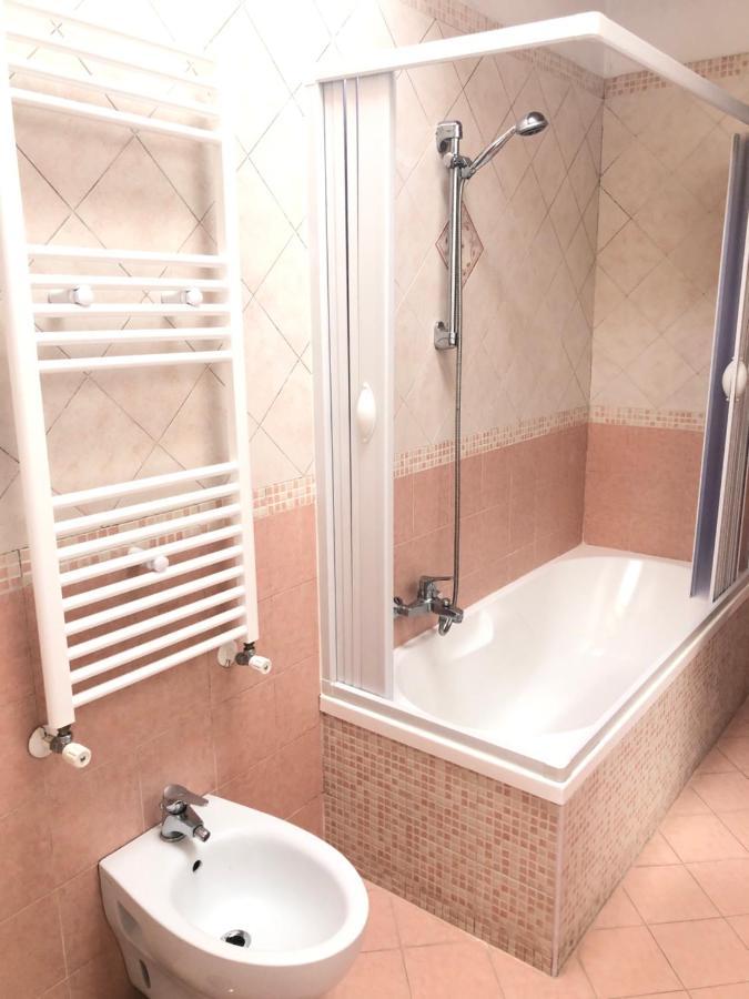 אג'רולה Bed & Breakfast Il Sentiero מראה חיצוני תמונה