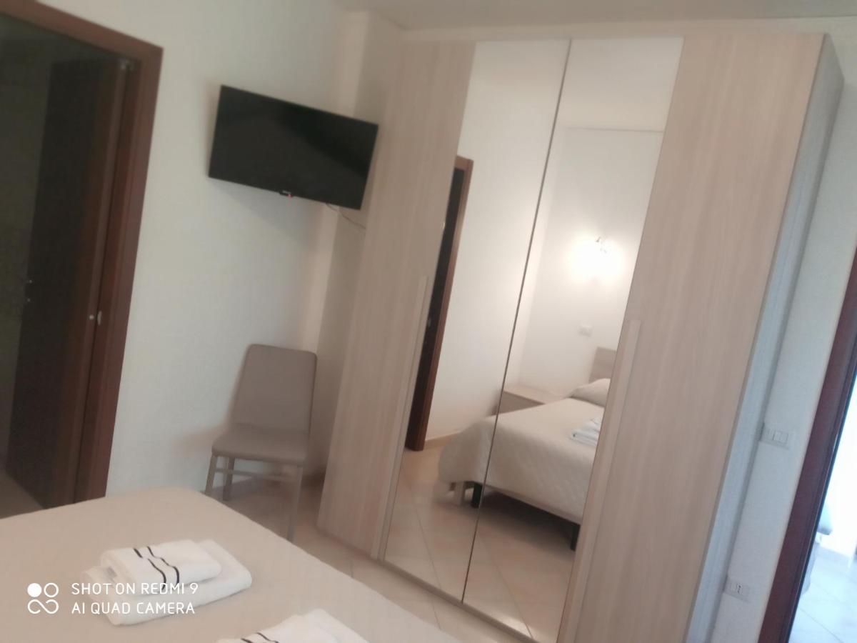 אג'רולה Bed & Breakfast Il Sentiero מראה חיצוני תמונה