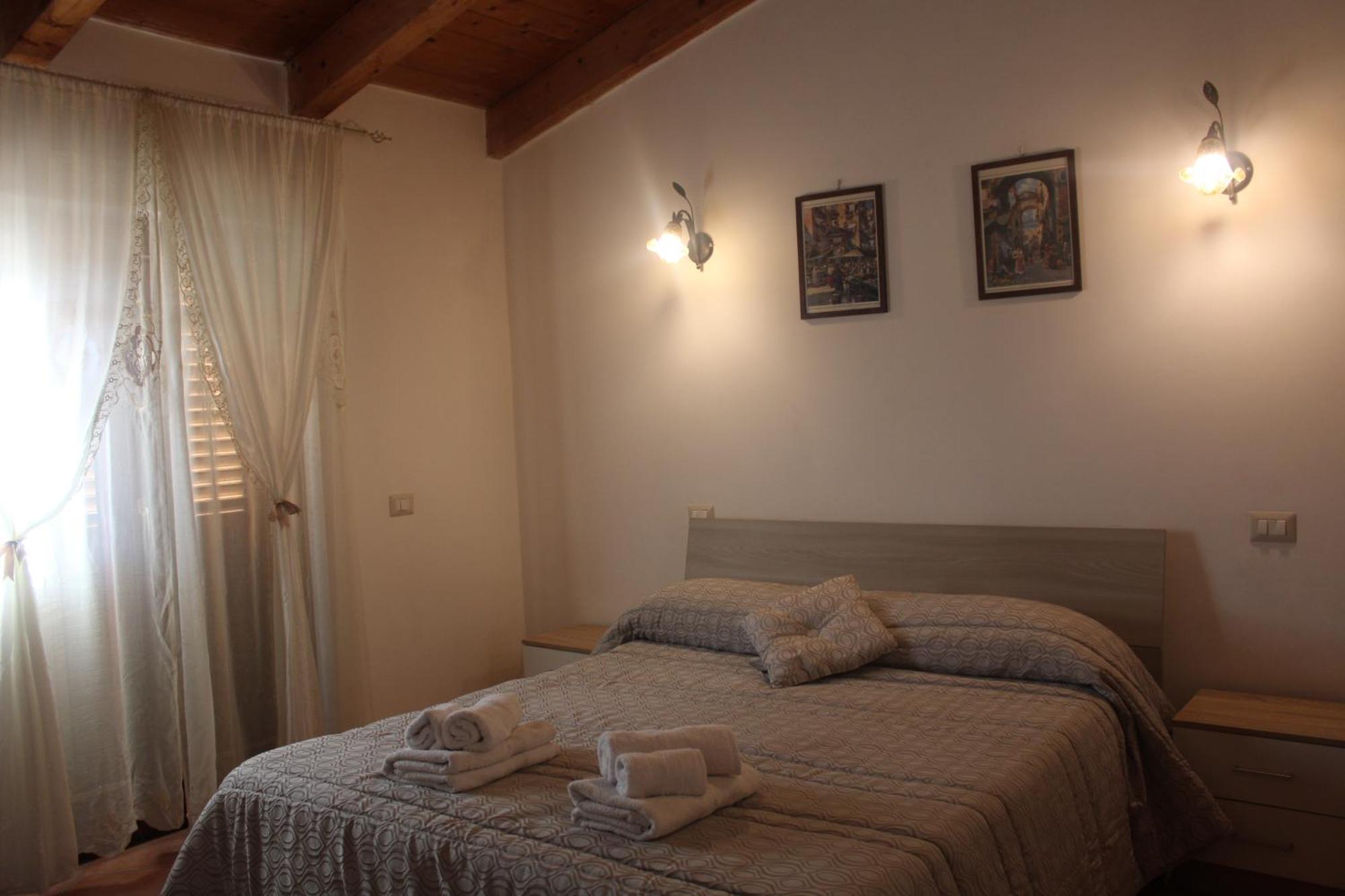אג'רולה Bed & Breakfast Il Sentiero מראה חיצוני תמונה