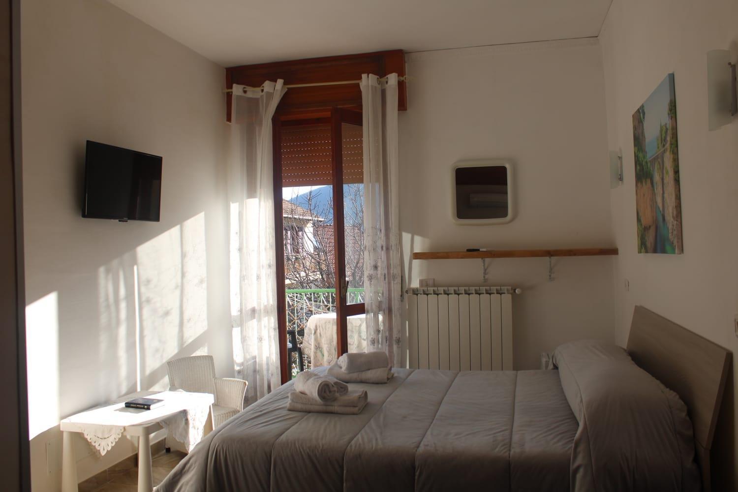 אג'רולה Bed & Breakfast Il Sentiero מראה חיצוני תמונה